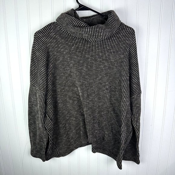 Clara Sun woo Top Grey & Black Striped Boxy Ribbed Turtleneck Size‎ Medium - Picture 1 of 4